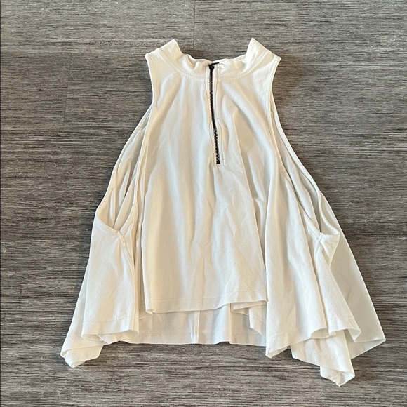 FP Flowy Tank - Picture 1 of 5